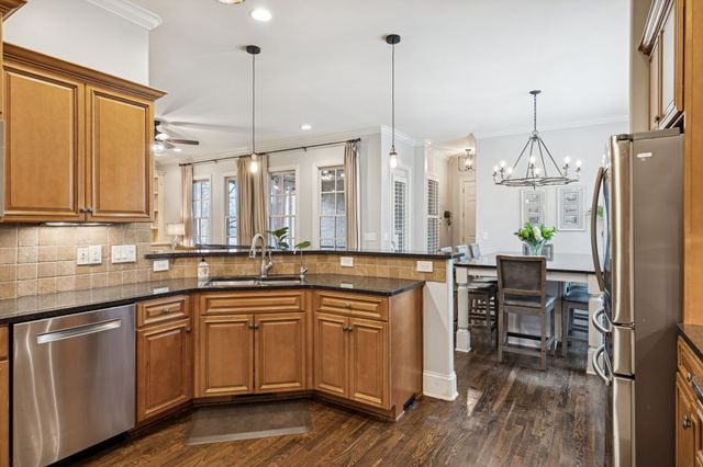 1200 Vintage Grove Ln, Franklin, TN 37064