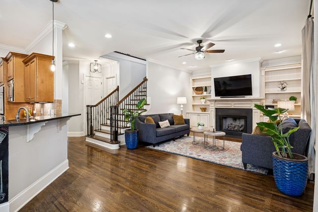 1200 Vintage Grove Ln, Franklin, TN 37064