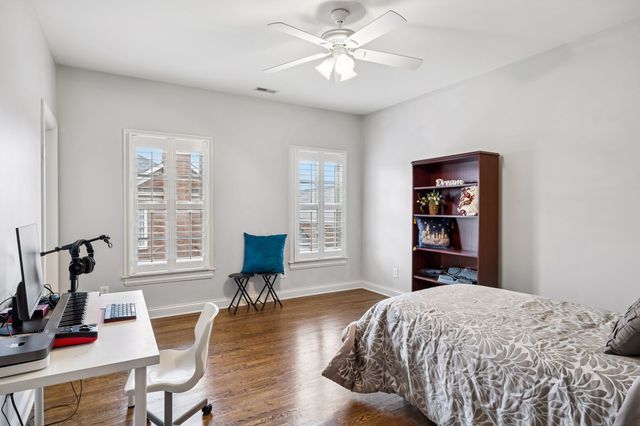 1200 Vintage Grove Ln, Franklin, TN 37064