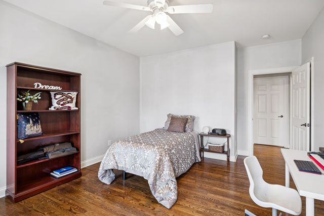 1200 Vintage Grove Ln, Franklin, TN 37064