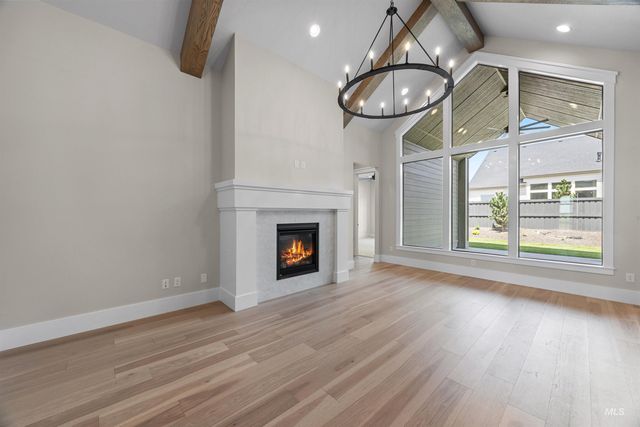 904 E Escalation St, Meridian, ID 83642