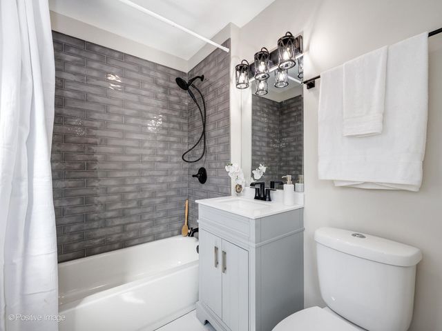 4036 W 57th Street, Chicago, IL 60629