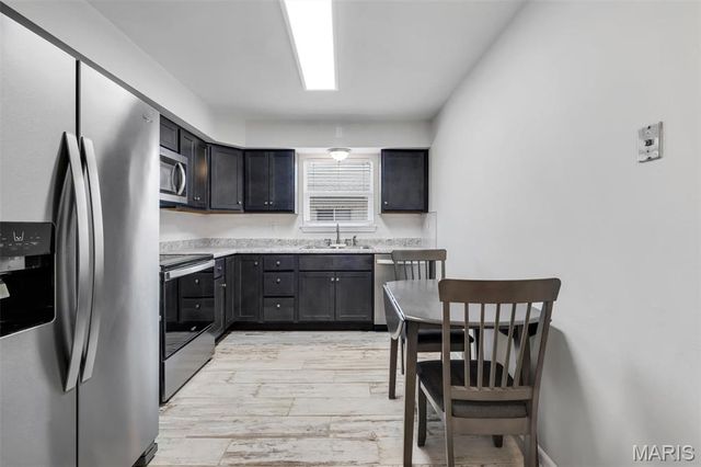 12598 Chardin Place 3, St Louis, MO 63128