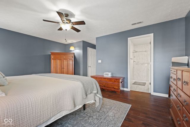 6644 W Cross Trail, New Palestine, IN 46163