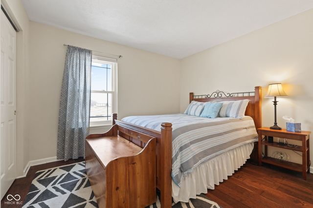 6644 W Cross Trail, New Palestine, IN 46163