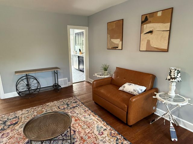 1802 Carolyn Drive, Lexington, KY 40502