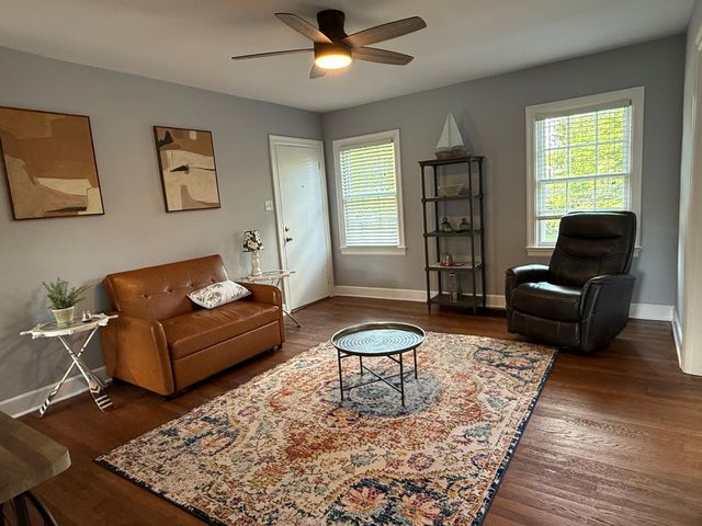 1802 Carolyn Drive, Lexington, KY 40502