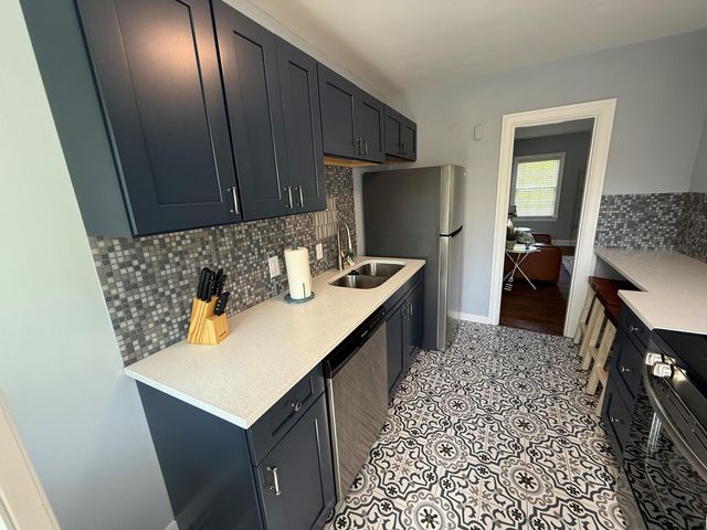 1802 Carolyn Drive, Lexington, KY 40502