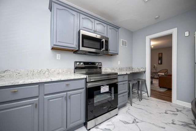 1802 Carolyn Drive, Lexington, KY 40502