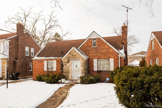 17547 Pinehurst Street, Detroit, MI 48221