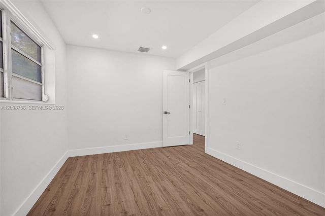 8201 SW 42nd Street, Miami, FL 33155