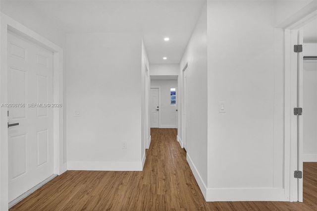 8201 SW 42nd Street, Miami, FL 33155