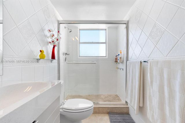 2851 NE 183rd St 1901E, Aventura, FL 33160