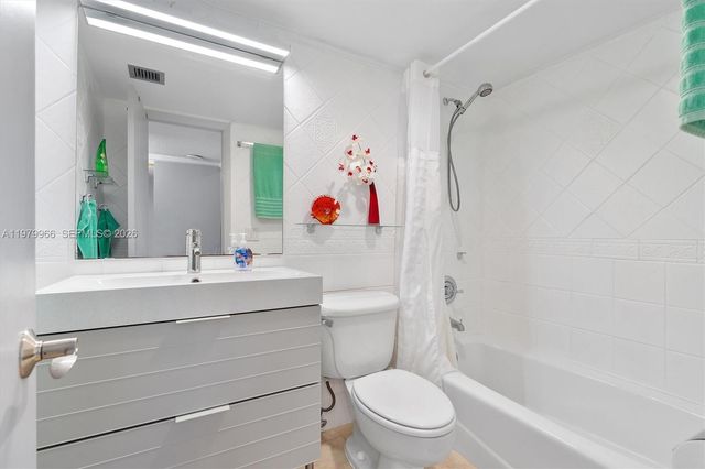 2851 NE 183rd St 1901E, Aventura, FL 33160