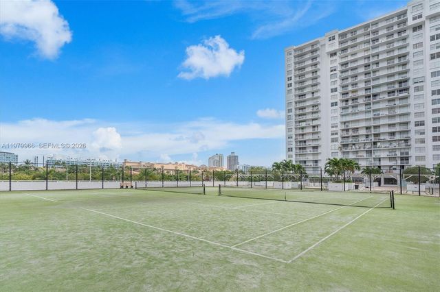 2851 NE 183rd St 1901E, Aventura, FL 33160