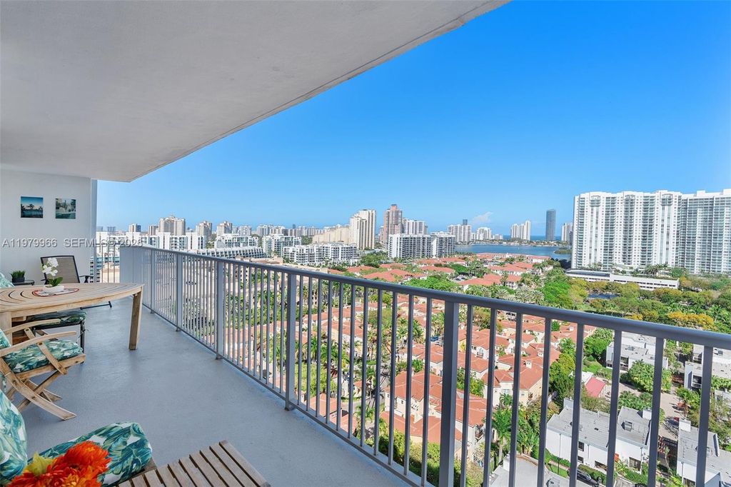 2851 NE 183rd St 1901E, Aventura, FL 33160