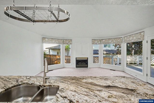 1635 Cinnamon Hill Dr SE, Salem, OR 97306