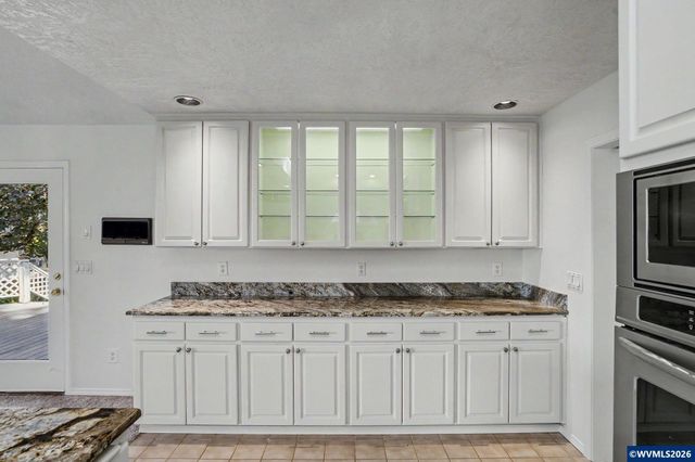 1635 Cinnamon Hill Dr SE, Salem, OR 97306