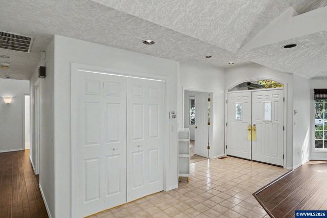 1635 Cinnamon Hill Dr SE, Salem, OR 97306