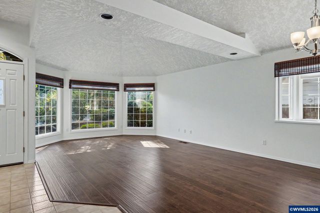 1635 Cinnamon Hill Dr SE, Salem, OR 97306