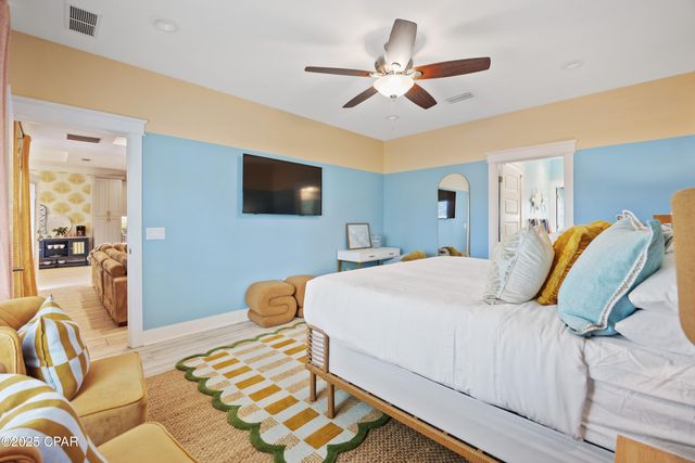 6807 Sunset Avenue, Panama City, FL 32408