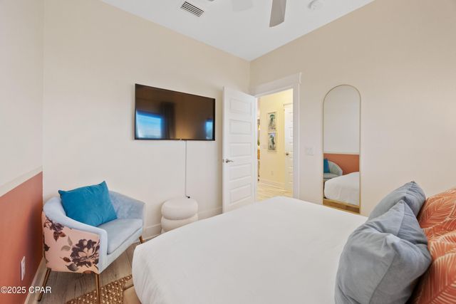 6807 Sunset Avenue, Panama City, FL 32408