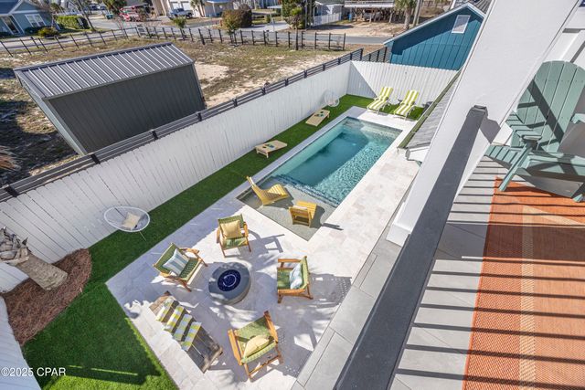 6807 Sunset Avenue, Panama City, FL 32408