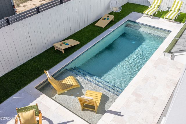 6807 Sunset Avenue, Panama City, FL 32408