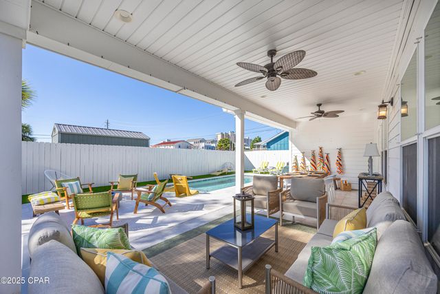 6807 Sunset Avenue, Panama City, FL 32408