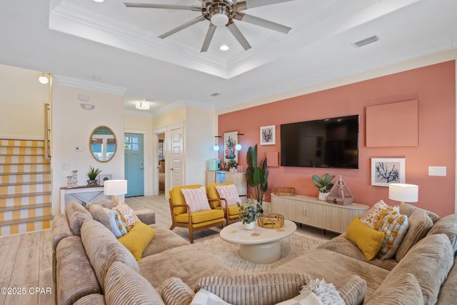 6807 Sunset Avenue, Panama City, FL 32408