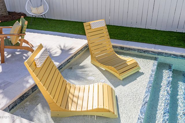 6807 Sunset Avenue, Panama City, FL 32408