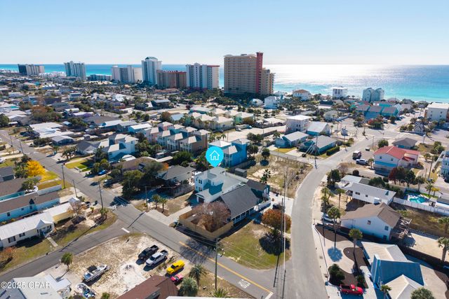 6807 Sunset Avenue, Panama City, FL 32408