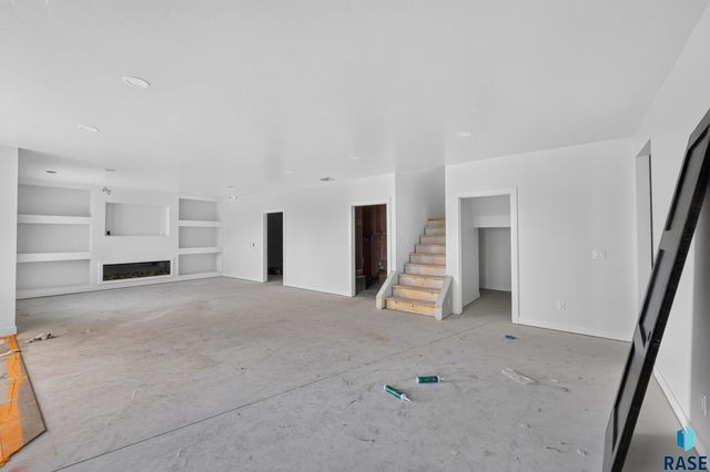 6509 E Fieldview St Street, Sioux Falls, SD 57110