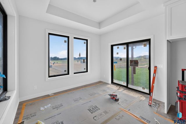 6509 E Fieldview St Street, Sioux Falls, SD 57110