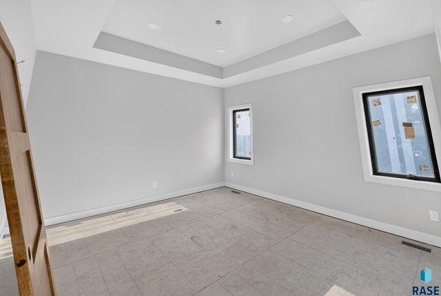 6509 E Fieldview St Street, Sioux Falls, SD 57110