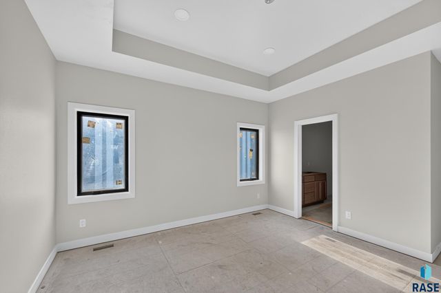 6509 E Fieldview St Street, Sioux Falls, SD 57110