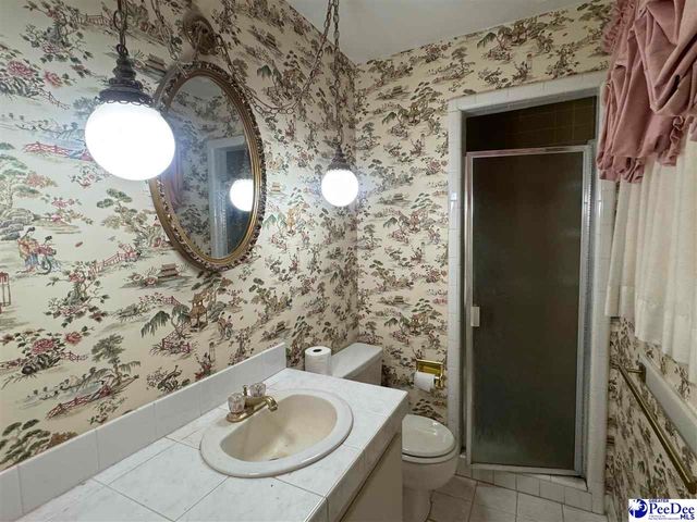 446 S Thomas Road, Florence, SC 29501
