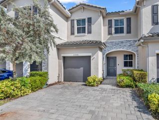 2648 SE 12th Street, Homestead, FL 33035