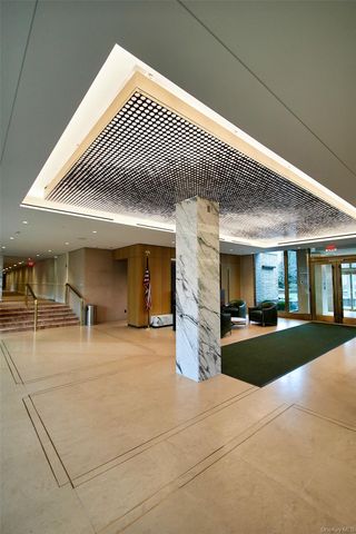 111 Cherry Valley Avenue M6, Garden City, NY 11530