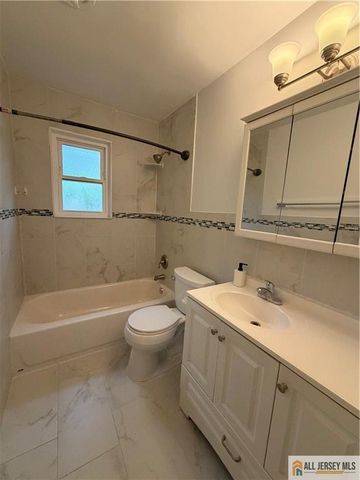 37 Judson Street 10A, Edison, NJ 08837