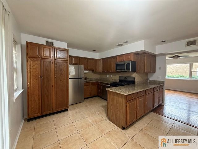 37 Judson Street 10A, Edison, NJ 08837