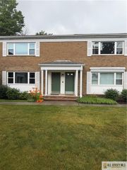 37 Judson Street 10A, Edison, NJ 08837