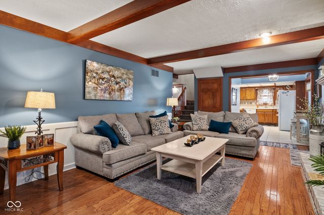 3380 Calcutta Drive, Greenwood, IN 46143