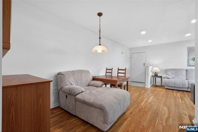 34 Knox Terrace 1A, Wayne, NJ 07470