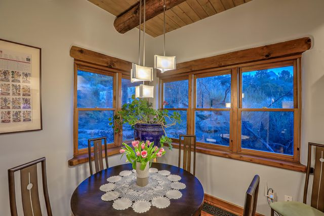 8 La Luz Trail NE, Albuquerque, NM 87122