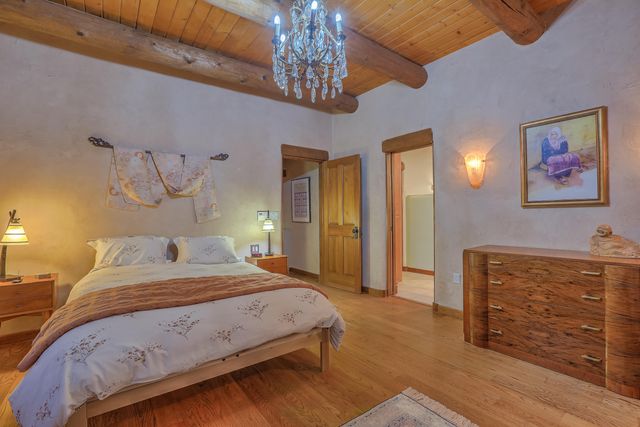 8 La Luz Trail NE, Albuquerque, NM 87122