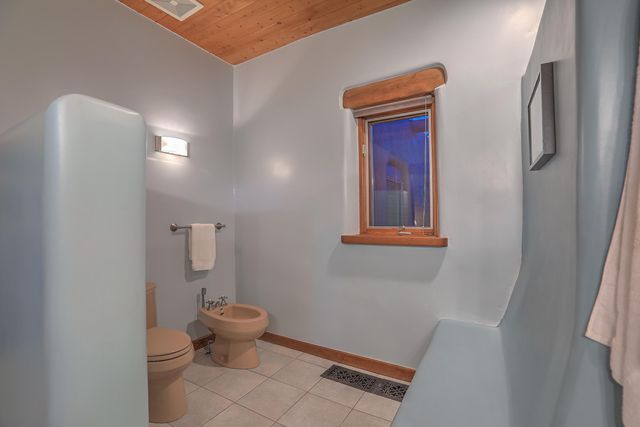 8 La Luz Trail NE, Albuquerque, NM 87122