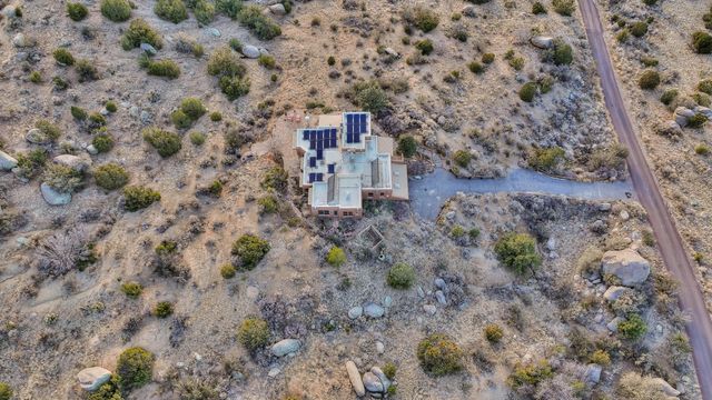 8 La Luz Trail NE, Albuquerque, NM 87122