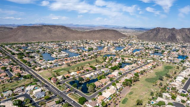 5812 W DEL LAGO Circle, Glendale, AZ 85308