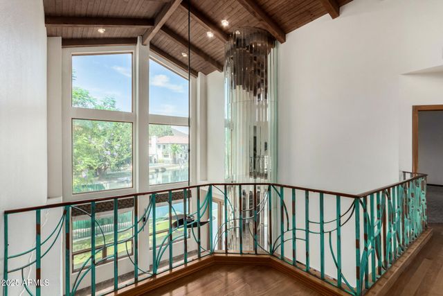 5812 W DEL LAGO Circle, Glendale, AZ 85308